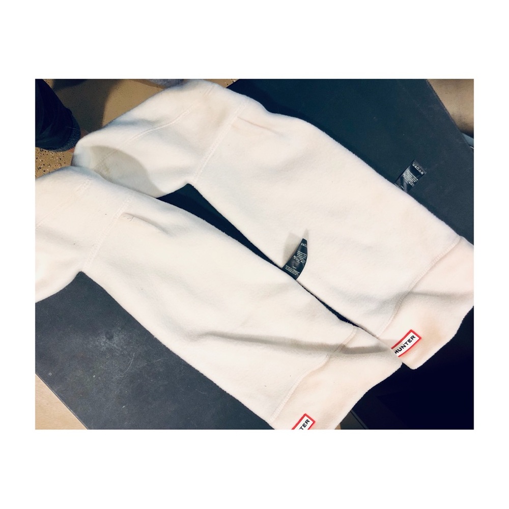 White hunter boot socks, size large